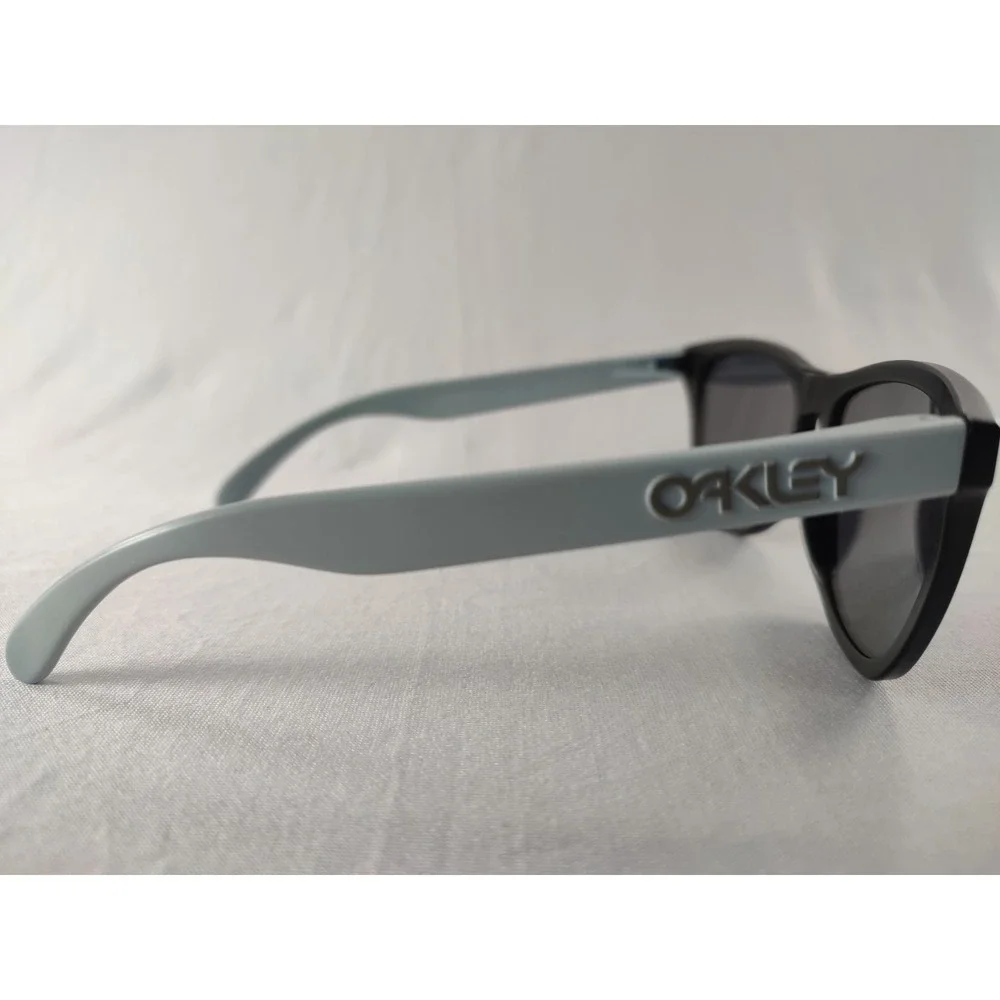 Oakley frogskins gp